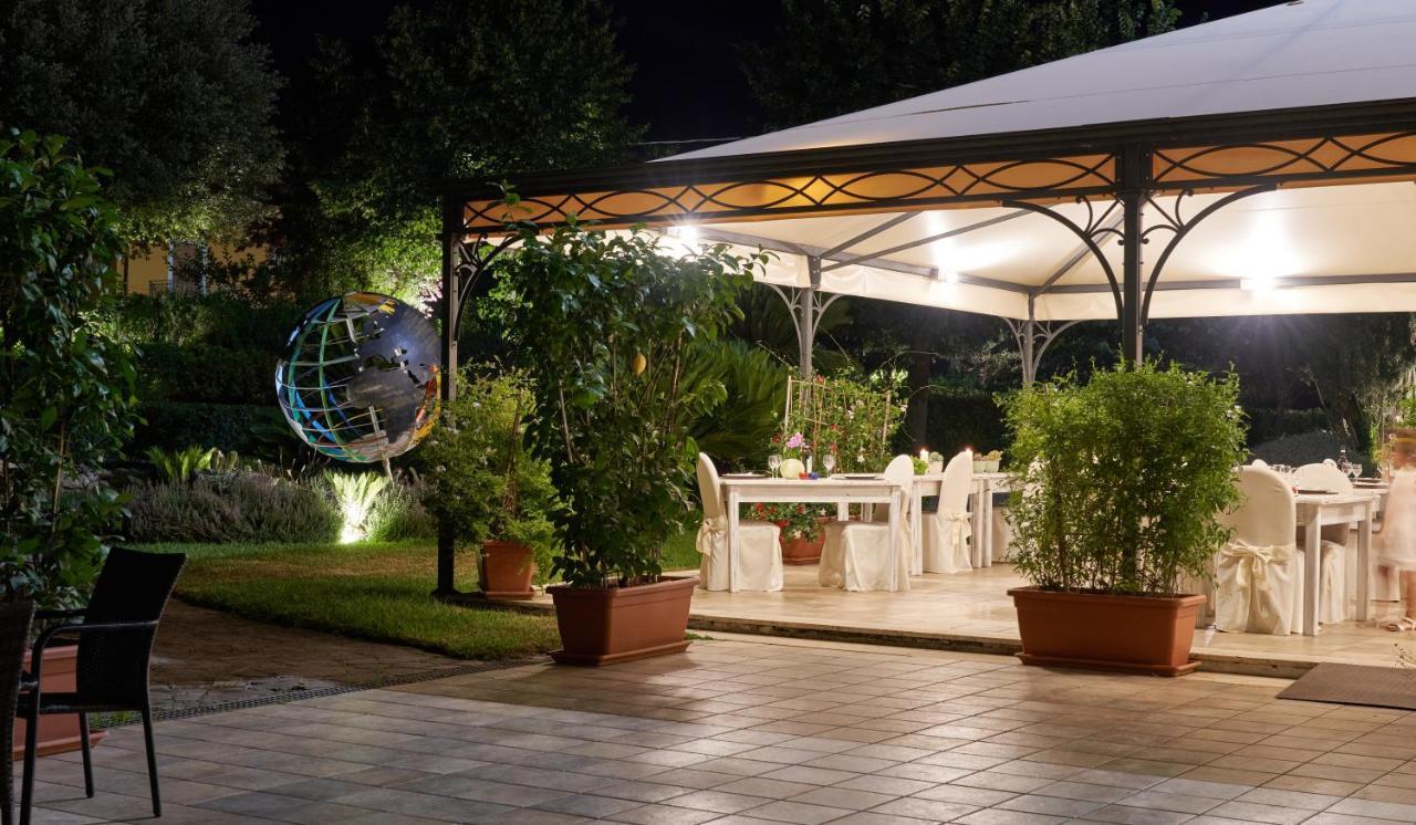 Hotel Ristorante La Piana Telese Exteriör bild
